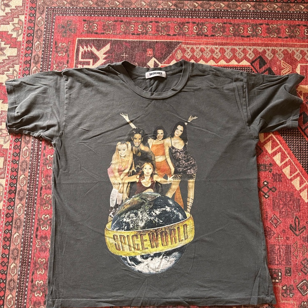DAYDREAMER Spice Girls Spice World Graphic T-Shirt